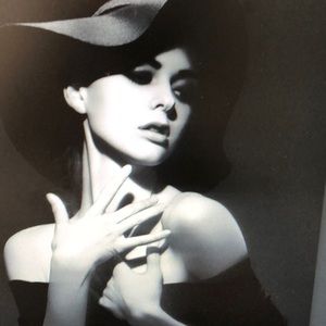 Meet your Posher, Miranda